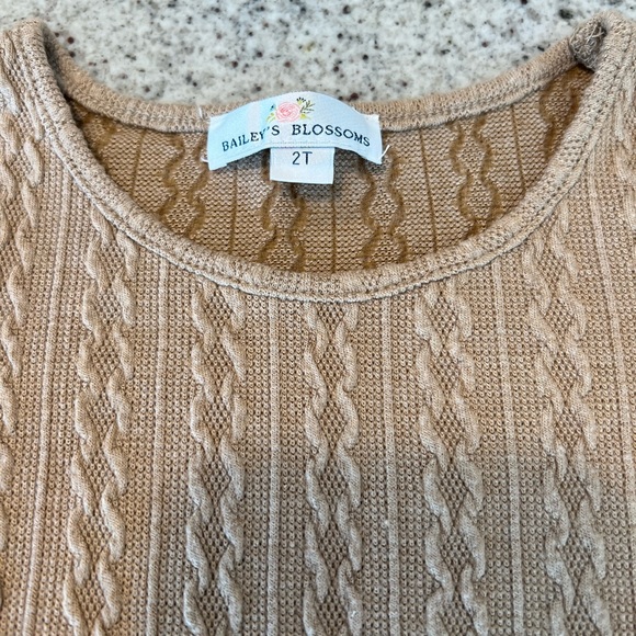 Bailey’s Blossoms Toddler Dress 2T - Picture 2 of 6